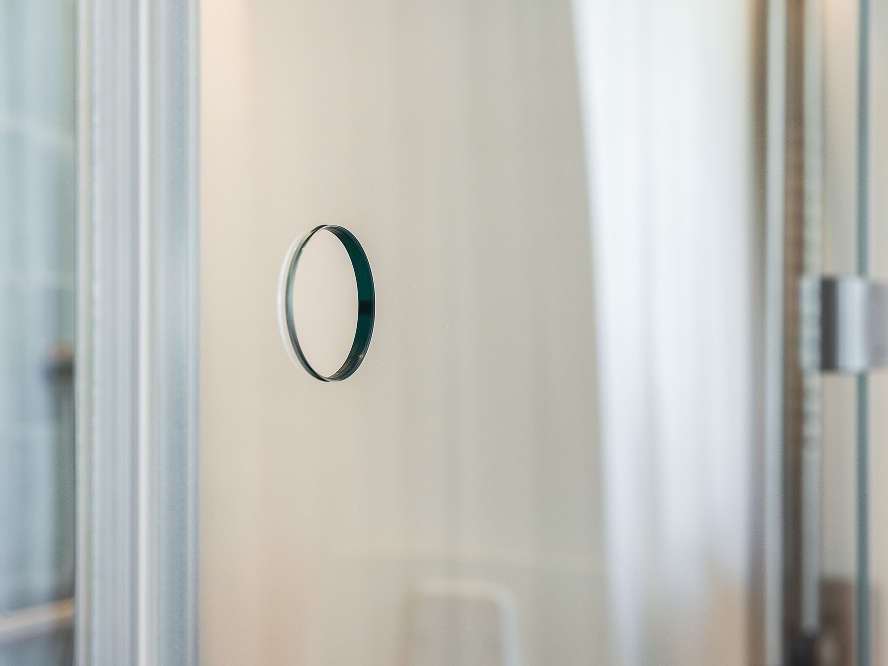 Kermi Duschdesign Referenz Hotel Cigogne in St. Ursanne - Griffloch